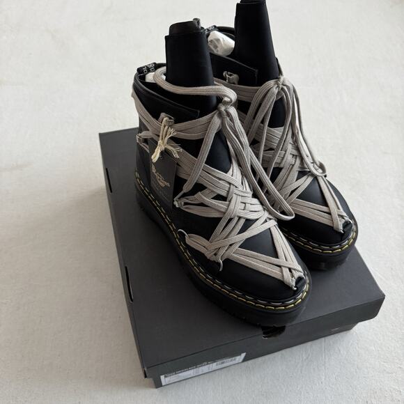Rick Owens Dr. Martens 1460 DRKSHDW Quad Sole Mega Lace Black Boot Size 8 NEW - Picture 1 of 10